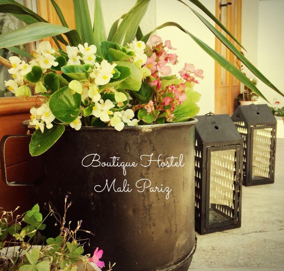 Boutique B&B Mali Pariz Grižane Esterno foto